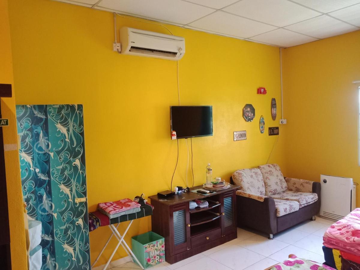 Inapan Desa Studio House Homestay Kangar Perlis Esterno foto