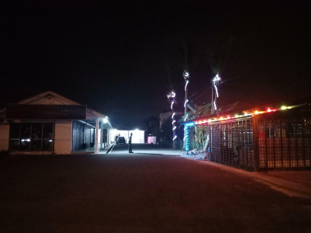 Inapan Desa Studio House Homestay Kangar Perlis Esterno foto